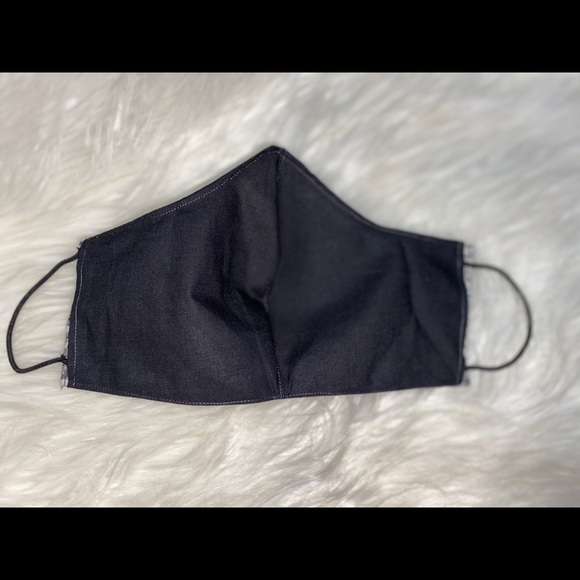 Face Mask W Filter Pocket Black & Gold Triangle - Picture 3 of 3